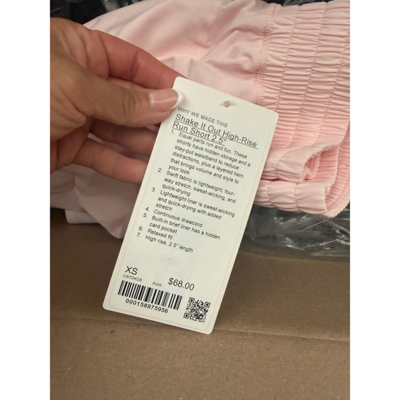Women's Lululemon Shake It Out High-Rise Run Shorts XS Pink - Picture 3 of 3